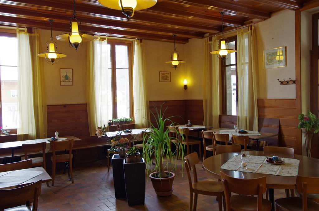Maison D'Hotes De La Gare Montbovon Екстер'єр фото